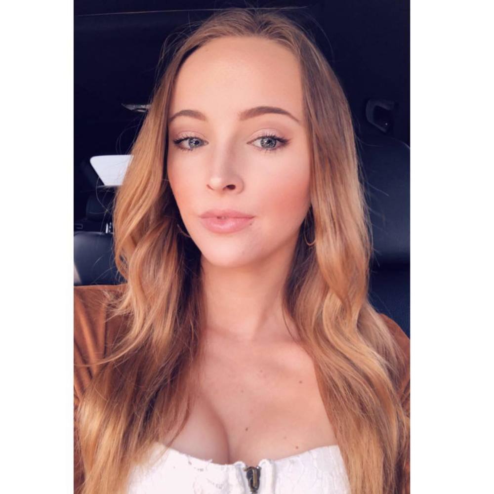 Meet your Posher, Macy